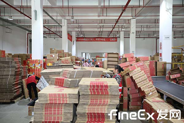 20191111T1056350YX6583high_111 副本.jpg